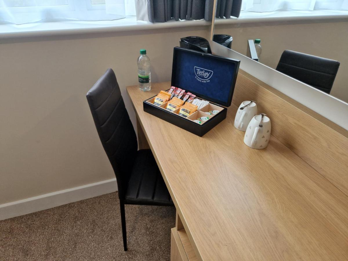 Best Western Northfields Ealing Hotel London Exteriör bild