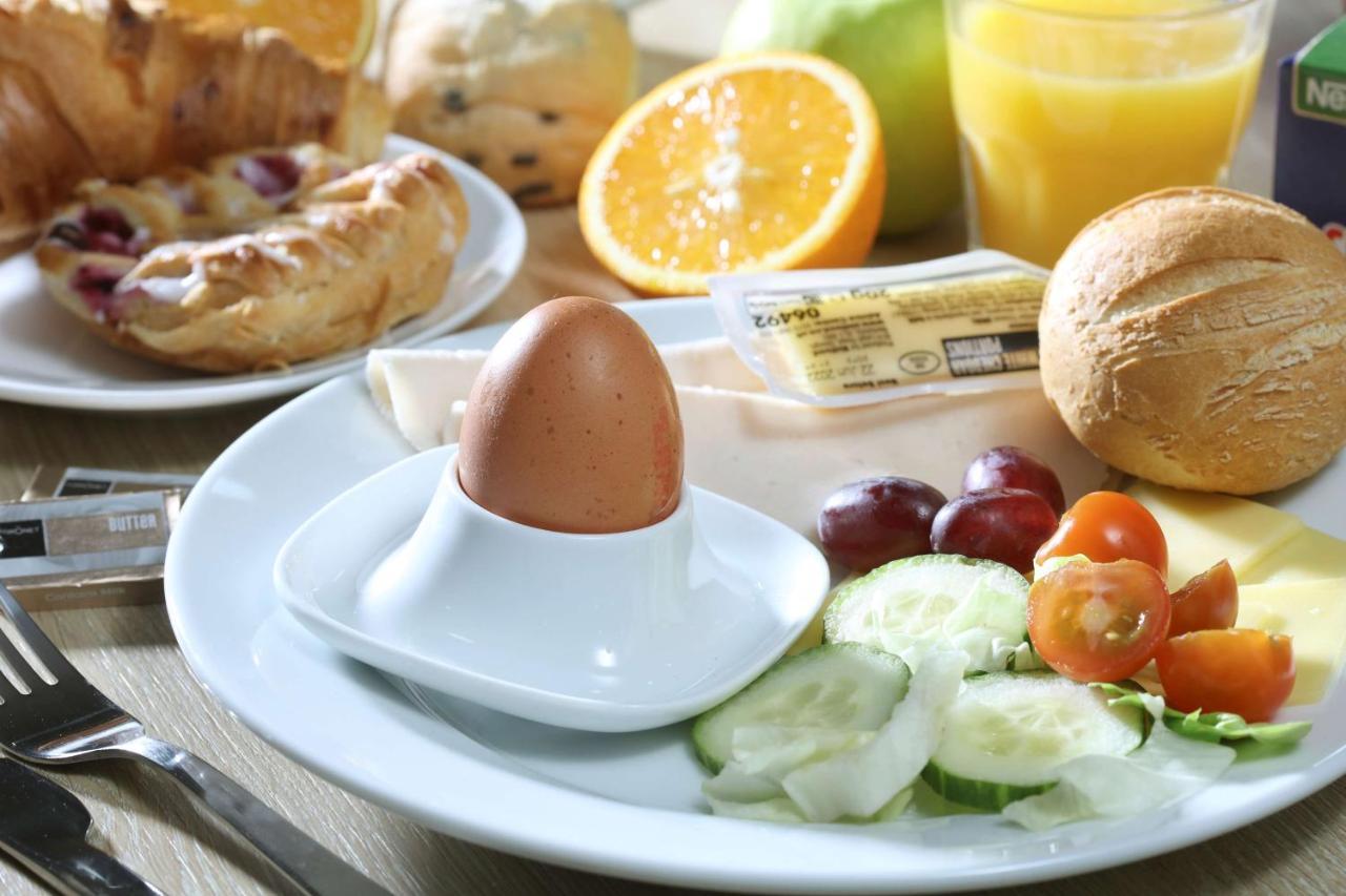 Best Western Northfields Ealing Hotel London Exteriör bild