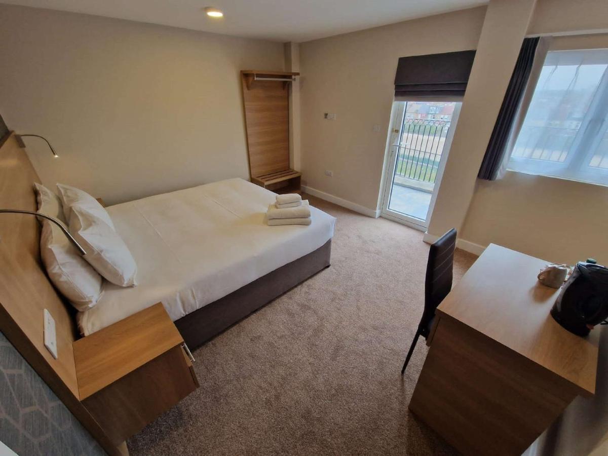 Best Western Northfields Ealing Hotel London Exteriör bild