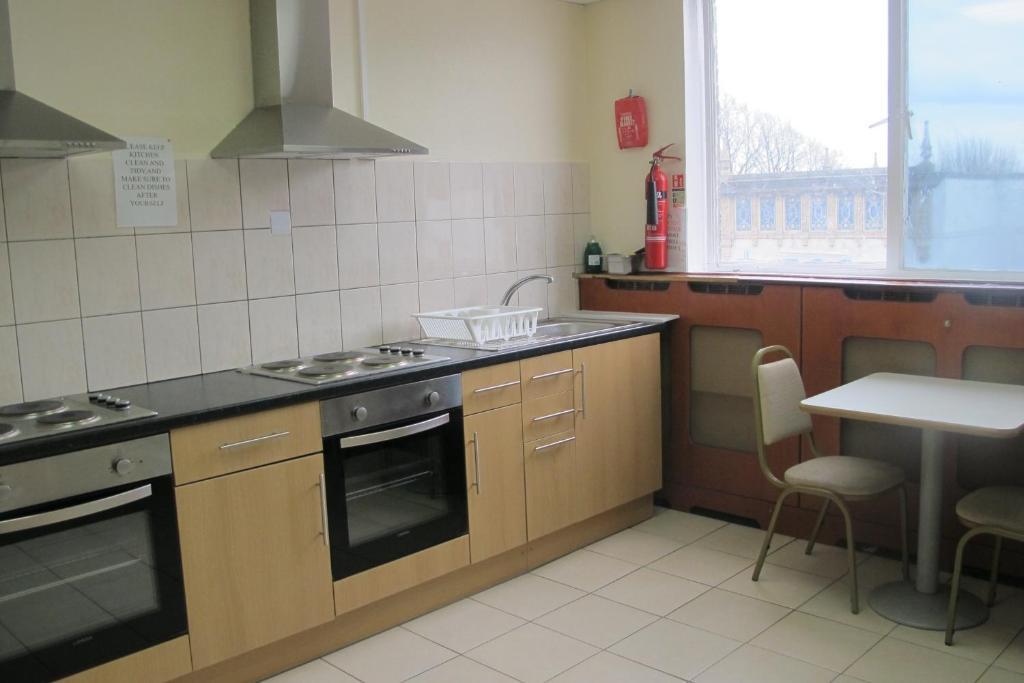 Best Western Northfields Ealing Hotel London Exteriör bild
